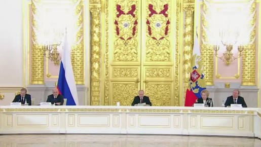 Рашид Темрезов: в Карачаево-Черкесии сегодня действуют 17 мер поддержки семей с детьми