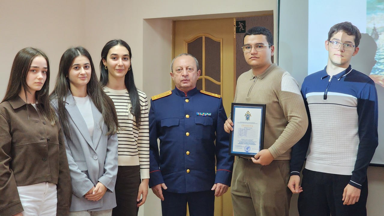 Офицеры регионального следственного управления провели для студентов вуза викторину, приуроченную ко Дню основания «майорских» следственных канцелярий Офицеры регионального следственного управления провели для студентов вуза викторину, приуроченную ко Дню основания «майорских» следственных канцелярий