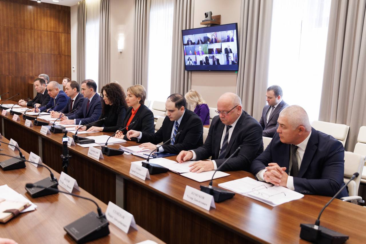 Алексей Баскаев: АТК КЧР: безопасность в новогодние и рождественские праздники, итоги 2025 года Алексей Баскаев: АТК КЧР: безопасность в новогодние и рождественские праздники, итоги 2025 года