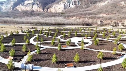 В Усть-Джегуте завершаются работы по благоустройству парка «Зелёный остров» - победителя IX Всероссийского конкурса лучших проектов создания комфортной городской среды