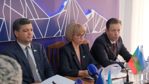 Председатель Комитета по национальной политике Парламента КЧР Науруз Темрезов принял участие в пленарном заседании Общественной палаты КЧР на тему: «Вместе к Победе: лучшие практики помощи и поддержки участников СВО и их...