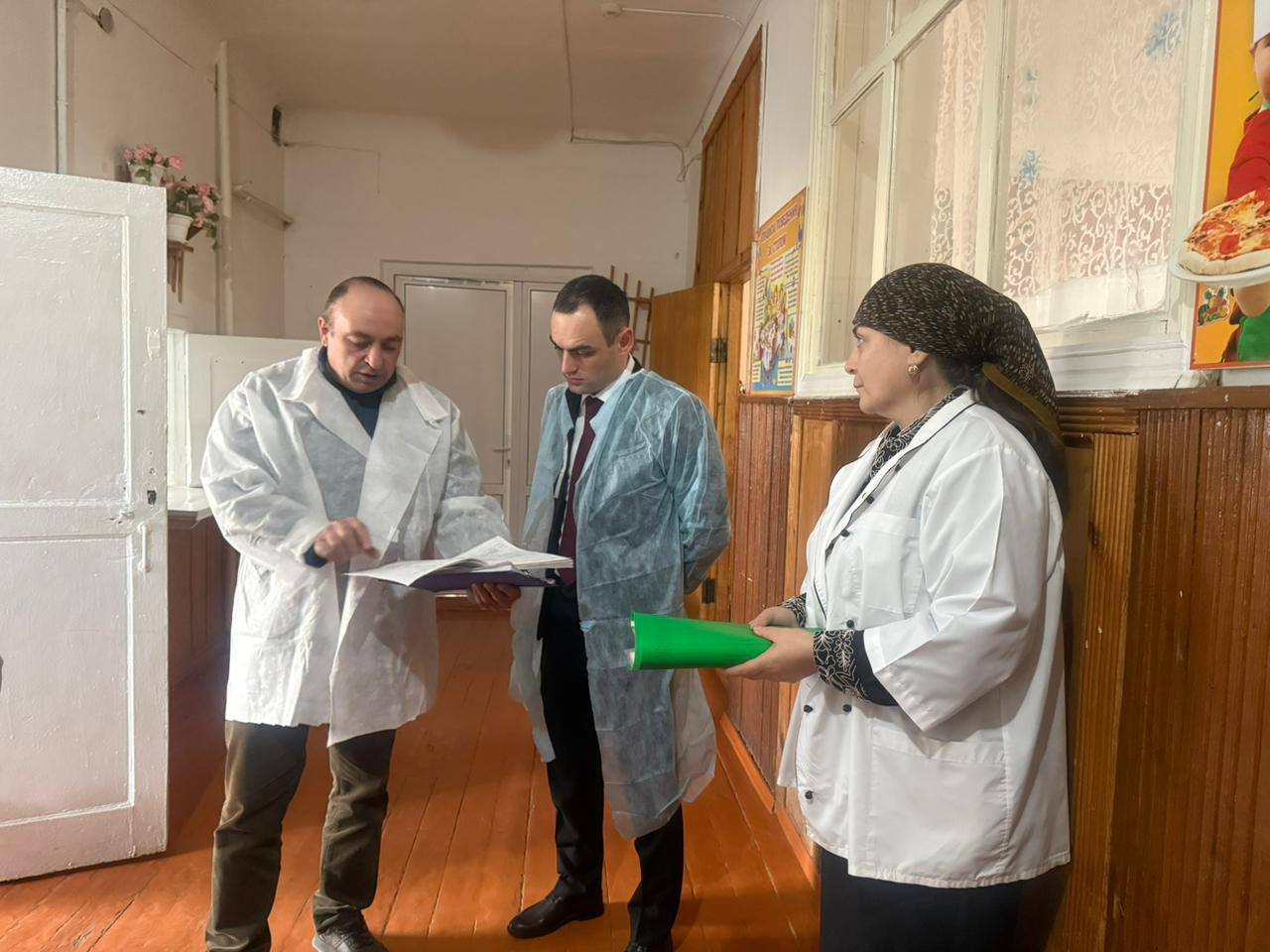 Прокуратура Карачаевского района организовала проверку по публикации о нарушениях в общеобразовательном учреждении а. Кумыш