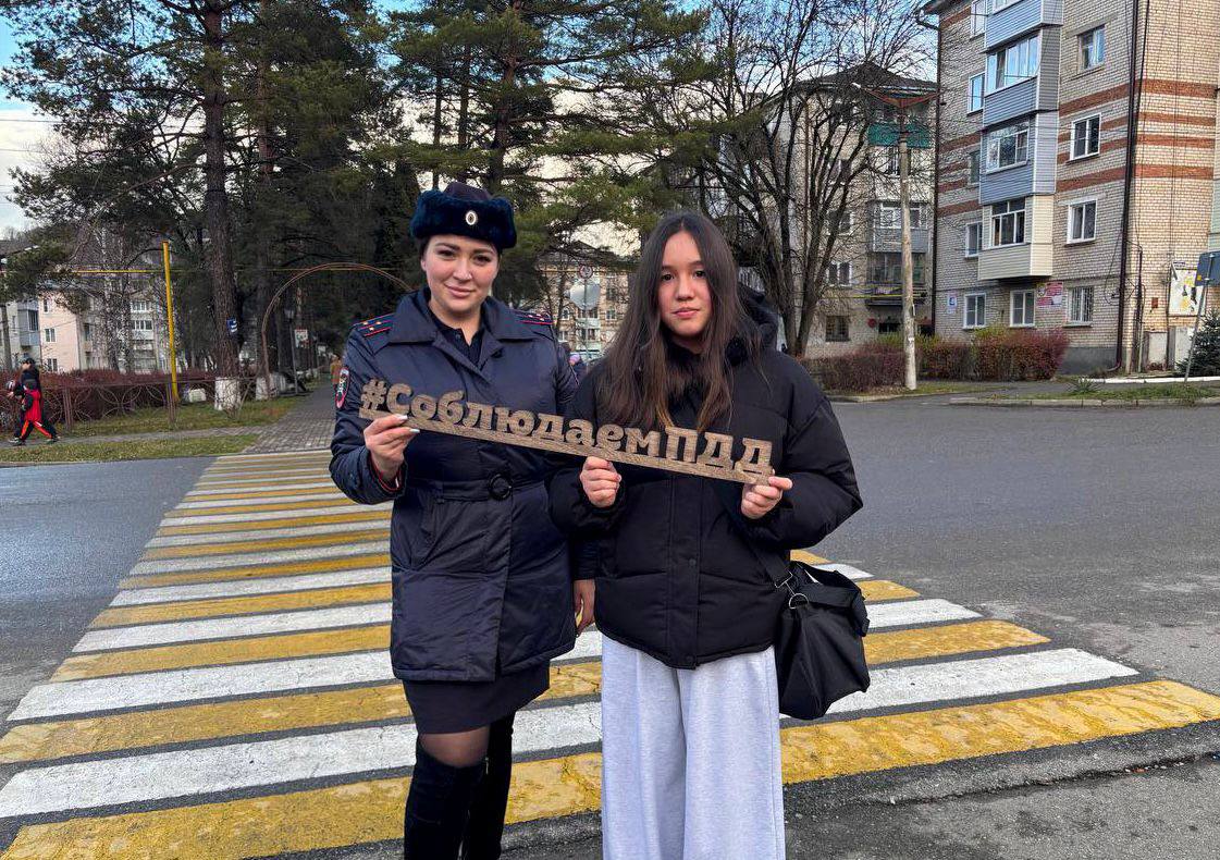 Сотрудники Госавтоинспекции МО МВД России «Зеленчукский» провели в Урупском районе Сотрудники Госавтоинспекции МО МВД России «Зеленчукский» провели в Урупском районе