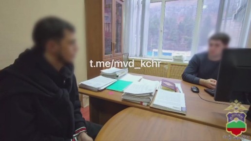 #МВДМедиа. Житель Карачаево-Черкесии задержан полицией за поджог трёх иномарок по указанию вербовщиков