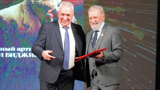 Свой 75-летний юбилей отметил наш земляк, советский и российский актёр, режиссёр, Народный артист России Хасан Якубович Биджиев