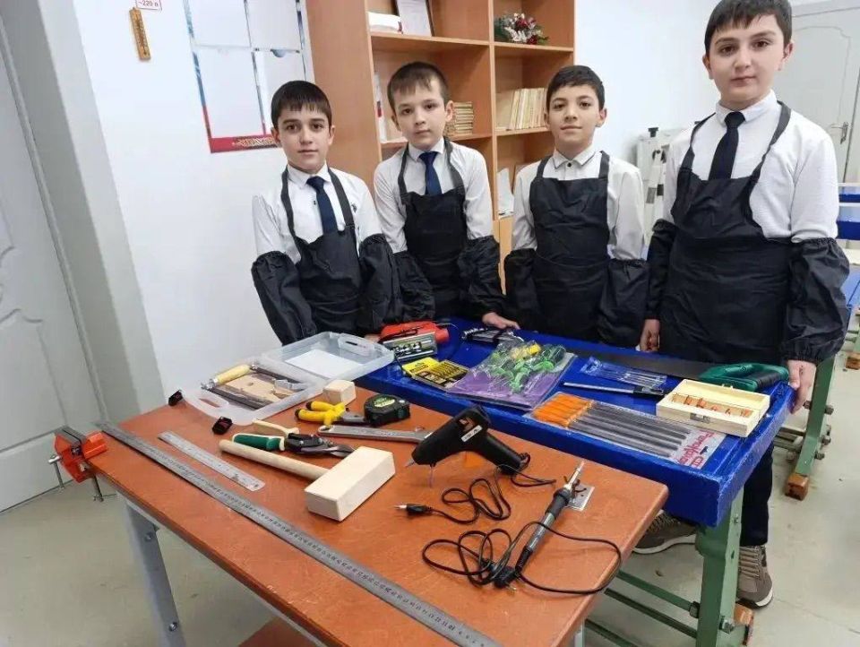 ����� ��������: ����� �����������, ������, ��������� - � ����� ������������� ��������� �������� �������� ������� ����� � ����������