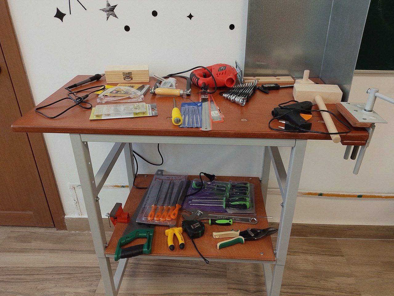 Рашид Темрезов: Новые инструменты, макеты, тренажеры - с таким оборудованием постигать школьные предметы гораздо проще и интереснее Рашид Темрезов: Новые инструменты, макеты, тренажеры - с таким оборудованием постигать школьные предметы гораздо проще и интереснее