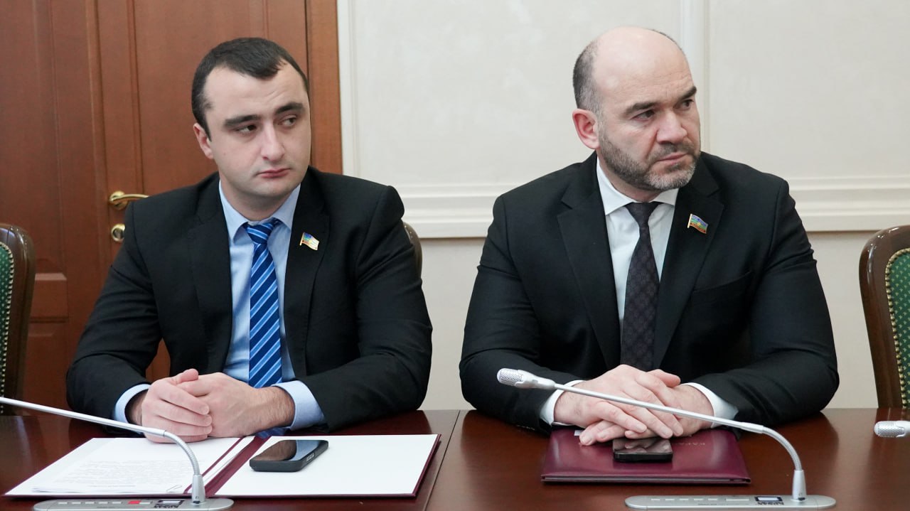 В Комитете по законодательству рассмотрели законопроекты, внесенные в повестку пленарного заседания В Комитете по законодательству рассмотрели законопроекты, внесенные в повестку пленарного заседания