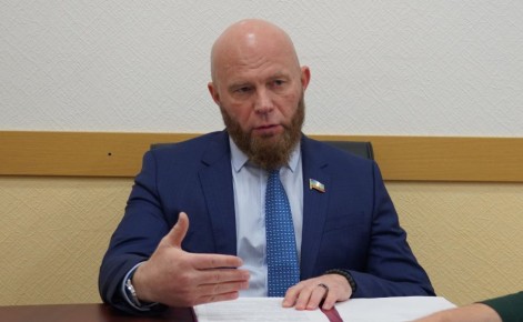 Несколько проектов постановлений рассмотрели на заседании Комитета по Регламенту и мандатным вопросам