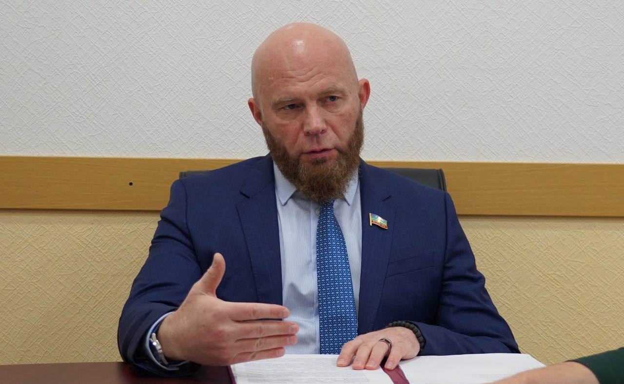 Несколько проектов постановлений рассмотрели на заседании Комитета по Регламенту и мандатным вопросам