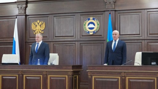 В Парламенте КЧР состоялась очередная 17 сессия VII созыва