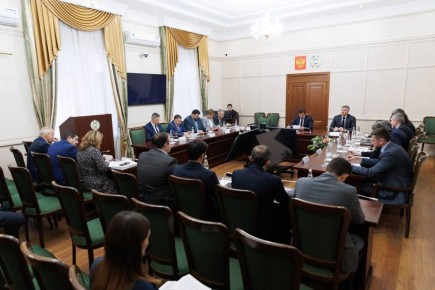 Кабинет министров КЧР одобрил проекты постановлений для роста экономики и соцподдержки