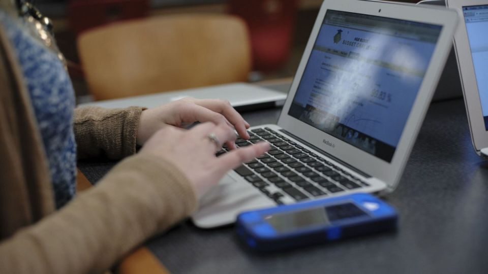 ������� ������� ��������� �� ��������� ���� � ��������� ������ ����