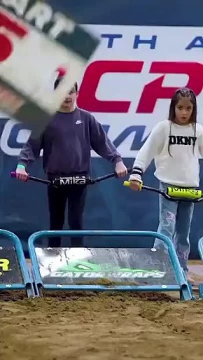 �����-������� � �������. � ���� ������ ����� ��� ������� � �����-������������