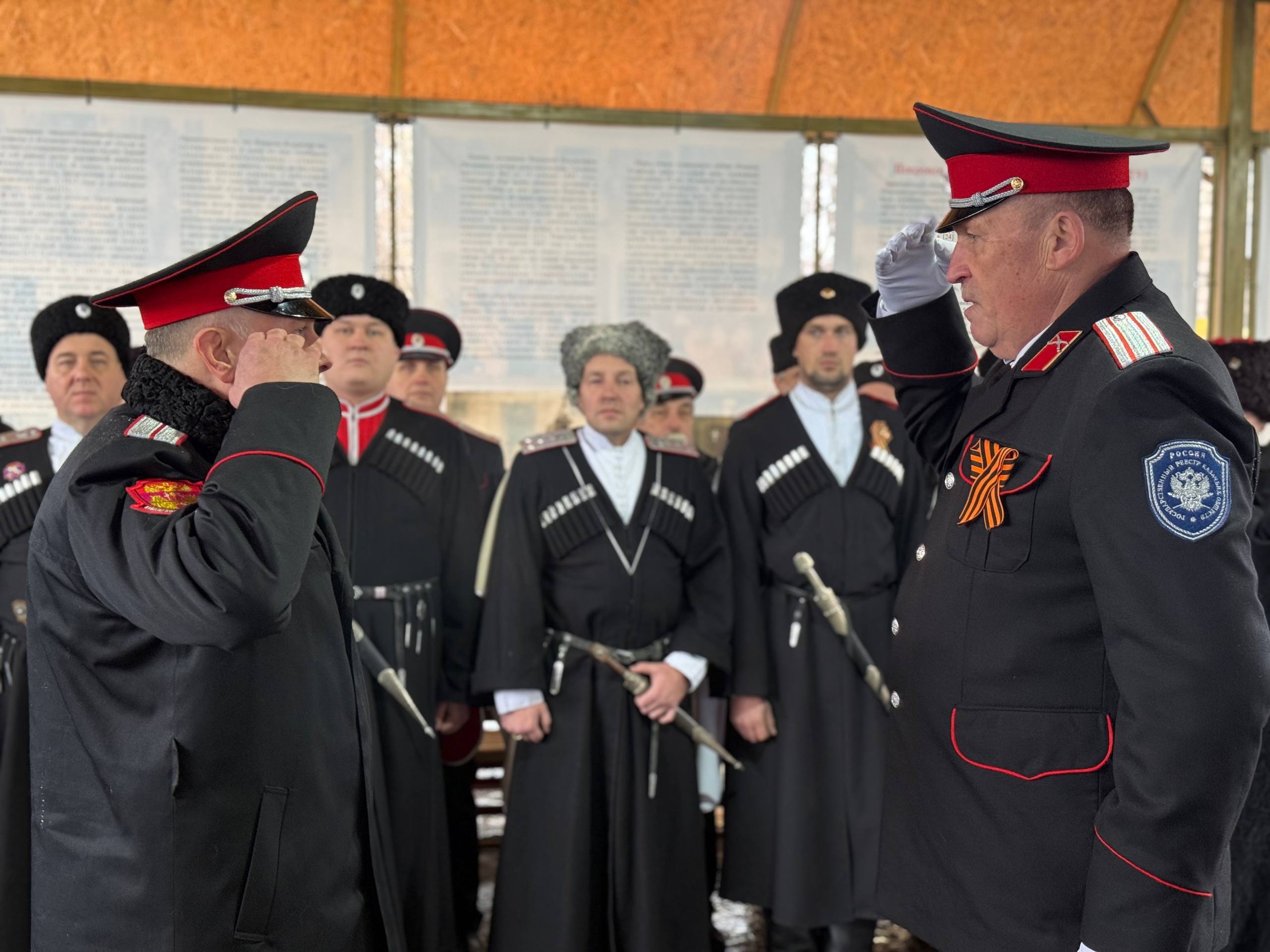 В столице Карачаево-Черкесии почтили память жертв политических репрессий казачества В столице Карачаево-Черкесии почтили память жертв политических репрессий казачества