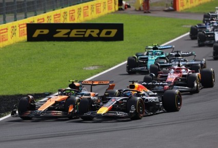 ����������������� McLaren: ������ ������� ������� � ����-��� ������