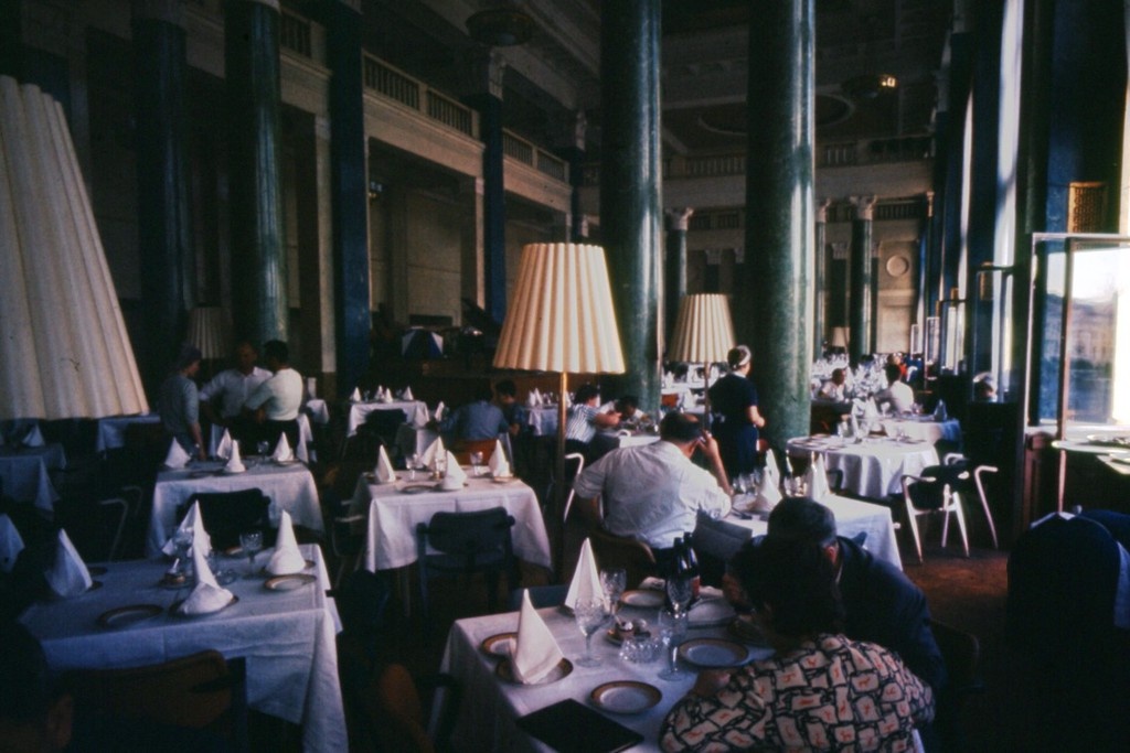 Почему рестораны и кафе России закрываются всё чаще: аналитика эксперта