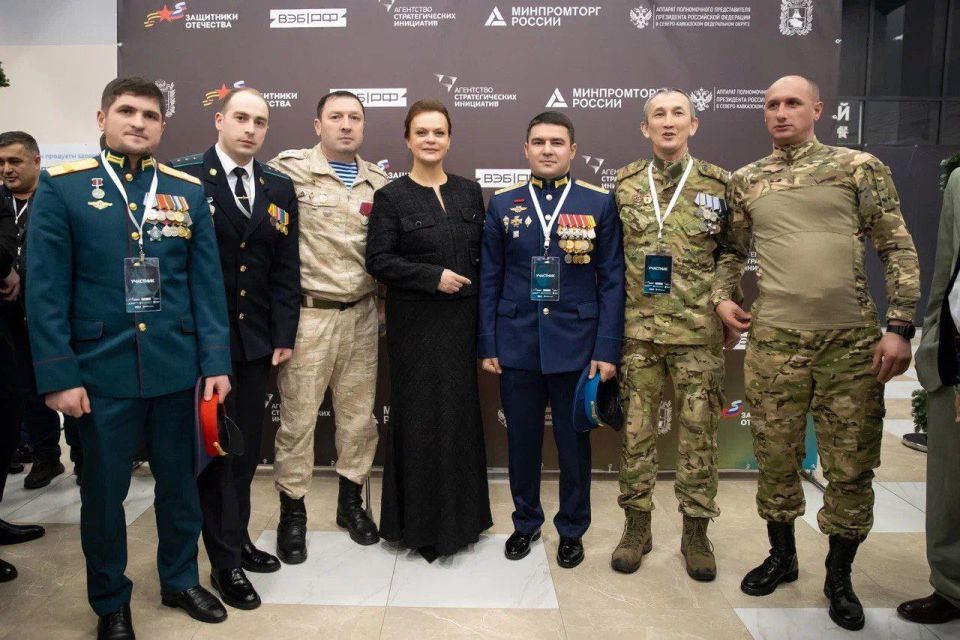 Делегация КЧР приняла участие в форуме «Возможности для защитников Отечества»