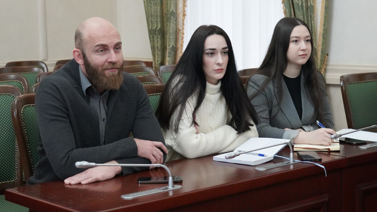 Алексей Ганшин провел расширенное заседание Комитета по экономической политике, предпринимательству, цифровому развитию и туризму НС КЧР Алексей Ганшин провел расширенное заседание Комитета по экономической политике, предпринимательству, цифровому развитию и туризму НС КЧР