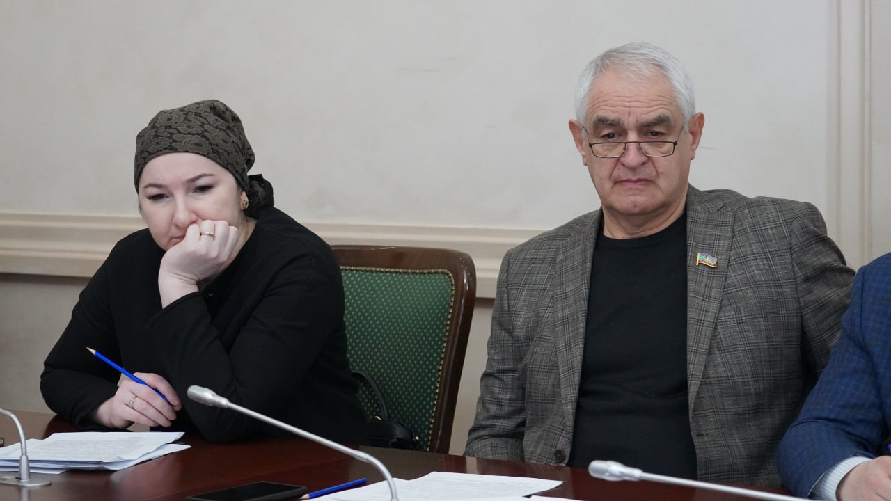 Алексей Ганшин провел расширенное заседание Комитета по экономической политике, предпринимательству, цифровому развитию и туризму НС КЧР Алексей Ганшин провел расширенное заседание Комитета по экономической политике, предпринимательству, цифровому развитию и туризму НС КЧР