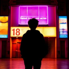 Возрастные ограничения: каким образом они влияют на посещение мероприятий?