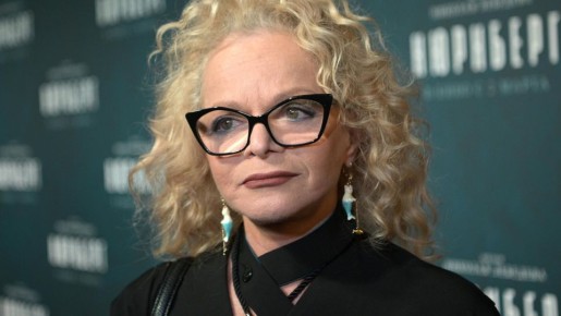 Лариса Долина и давление шоу-бизнеса: как певица справляется с угрозами