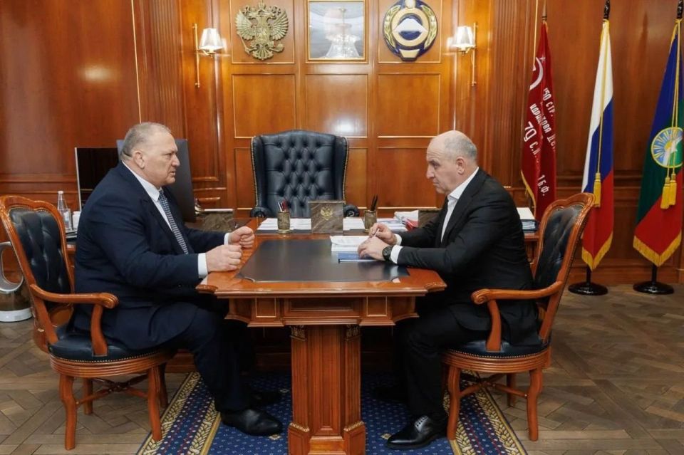 ����� ���������-�������� ����� �������� ����� ������� ������� � ������ ������ ��������� �� ��� ������ �����������