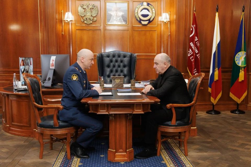 ����� ���������-�������� ����� ������� ������� � ����������� ������ ���� ������ �� ���