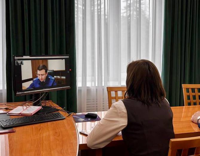 Состоялся личный прием жителей Урупского района заместителем прокурора Карачаево-Черкесской Республики Асланом Докшоковым Состоялся личный прием жителей Урупского района заместителем прокурора Карачаево-Черкесской Республики Асланом Докшоковым