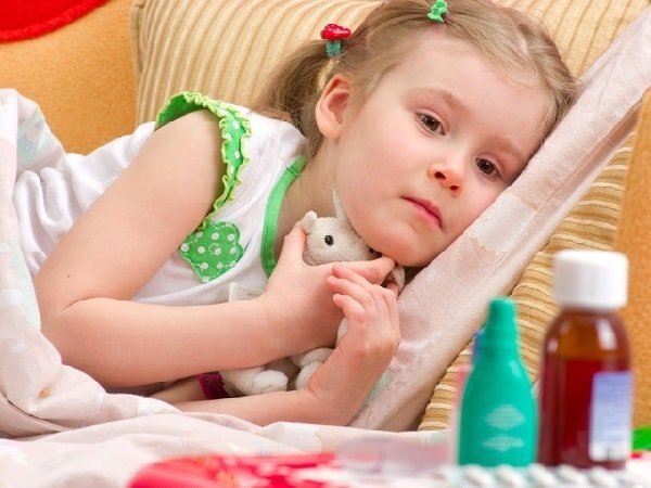 Самолечение детей: опасности и советы педиатров