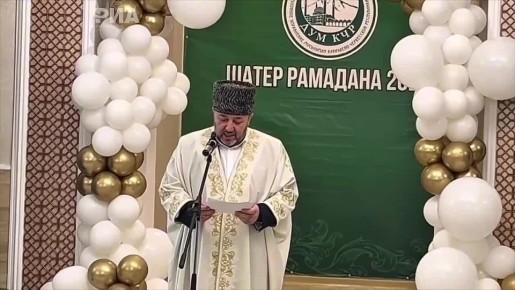 В Центральной соборной мечети Черкесска состоялся Республиканский ифтар, организованный Главой Карачаево-Черкесии Рашидом Темрезовым
