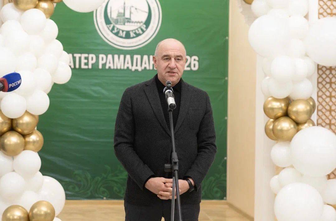Рашид Темрезов: Сегодня принял участие в республиканском коллективном ифтаре, который состоялся в Соборной мечети в Черкесске Рашид Темрезов: Сегодня принял участие в республиканском коллективном ифтаре, который состоялся в Соборной мечети в Черкесске