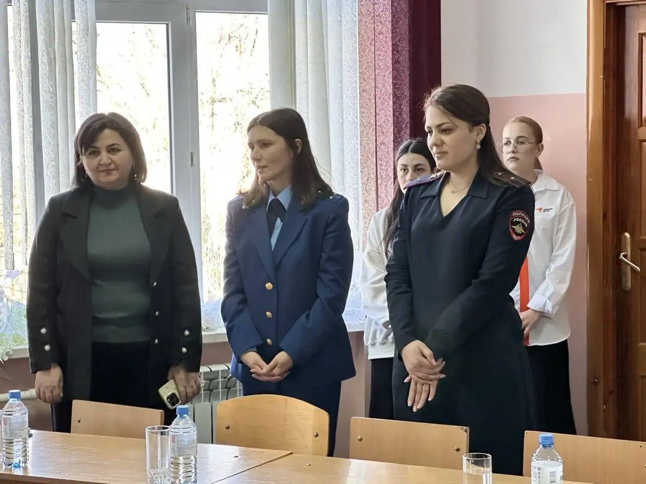 Прокуратурой города Черкесска проведены лекции и семинарские занятия в образовательных учреждениях республиканской столицы