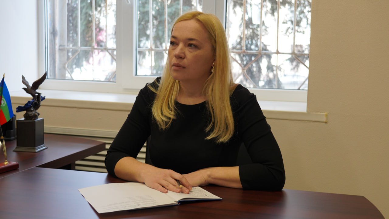 В преддверии XX сессии НС КЧР председатель Комитета по Регламенту и мандатным вопросам Александр Чайка провел заседание, на котором депутаты обсудили ряд вопросов В преддверии XX сессии НС КЧР председатель Комитета по Регламенту и мандатным вопросам Александр Чайка провел заседание, на котором депутаты обсудили ряд вопросов