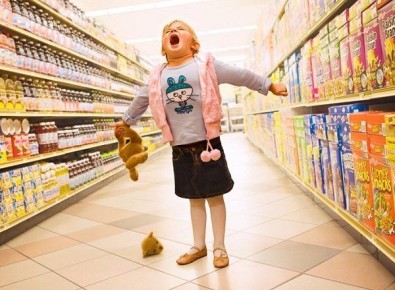 Как справиться с капризами ребенка в магазине