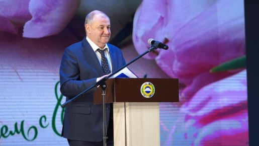 �������, � ��������� ������� ���� ����� 8 �����, ���������� ������ ����������� � �������� ����������� ���������-��������