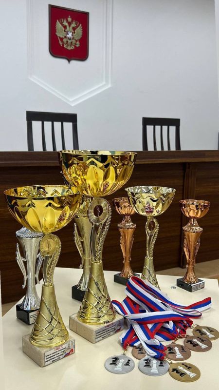 В прокуратуре Карачаево-Черкесской Республики прошел шахматный турнир в рамках патриотической акции «КРЫМСКАЯ ВЕСНА – МЫ ВМЕСТЕ»