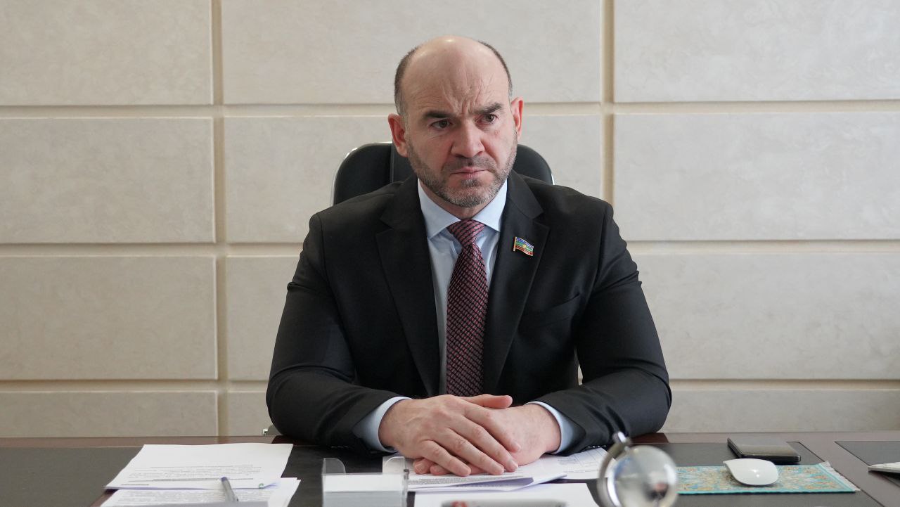 В Комитете по бюджету, финансам и налогам обсудили изменения в бюджет республики