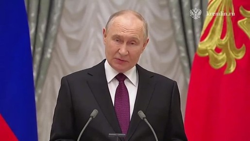 Президент России Владимир Путин встретился в Кремле с победителями и призёрами ХIV Паралимпийских зимних игр в Италии