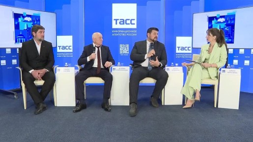 Государственный ансамбль танца "Эльбрус" Карачаево-Черкесской Республики готовит новую программу, чтобы получить статус академического ансамбля