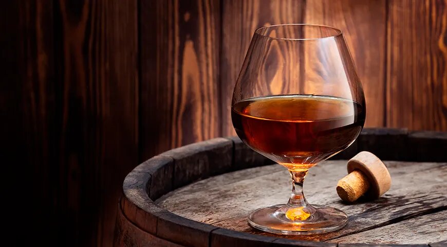 Бренди и коньяк: что выбрать и чем они отличаются