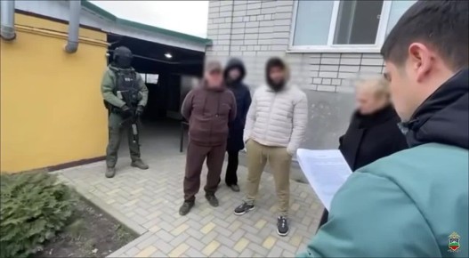 Житель Черкесска стал фигурантом уголовных дел за оправдание терроризма и антироссийские высказывания