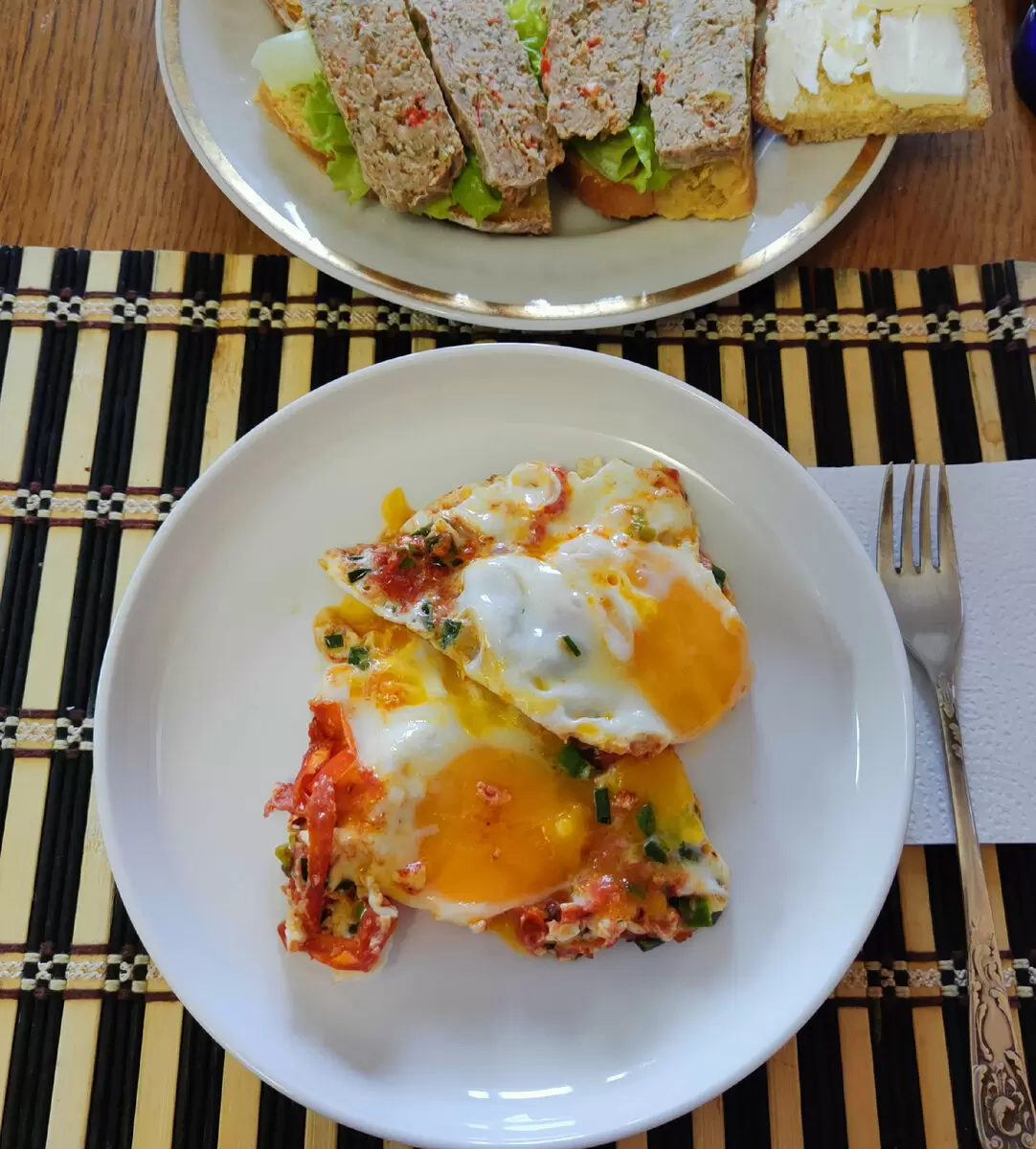 Обычный уикенд на кухне: непритязательные блюда и неожиданные детали