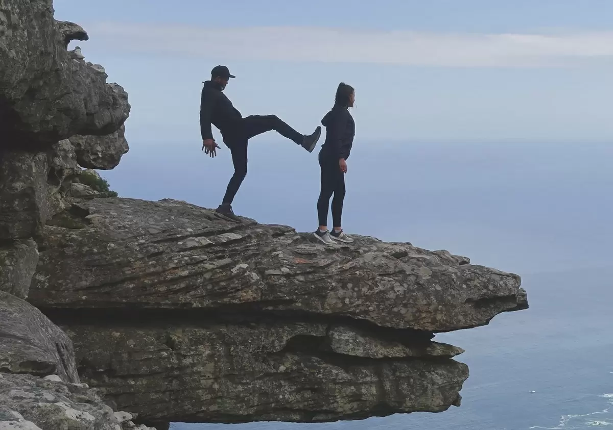 Как распознать и защититься от токсичных людей в окружении