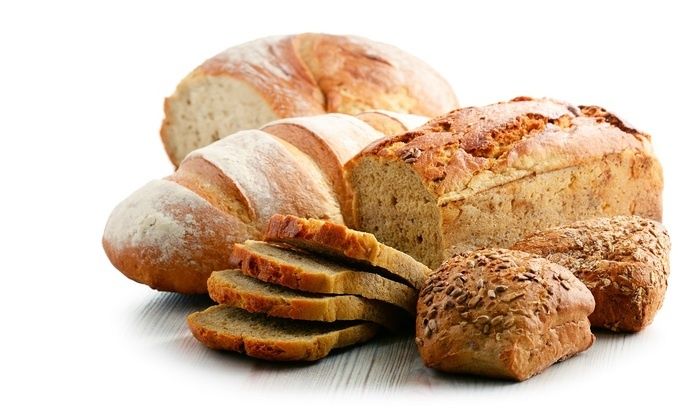 Где хлеб дорого, а где – почти даром: шокирующие расценки на самый главный продукт