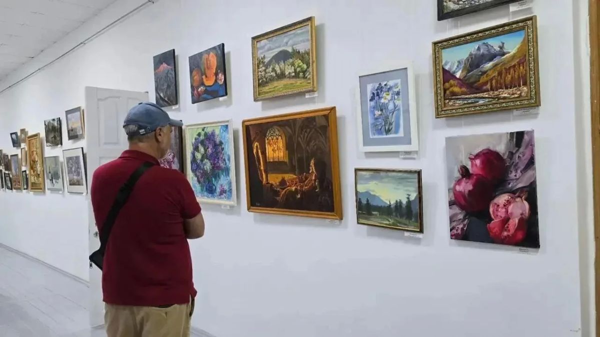 В КЧГУ открылась традиционная выставка «Кавказ В КЧГУ открылась традиционная выставка «Кавказ