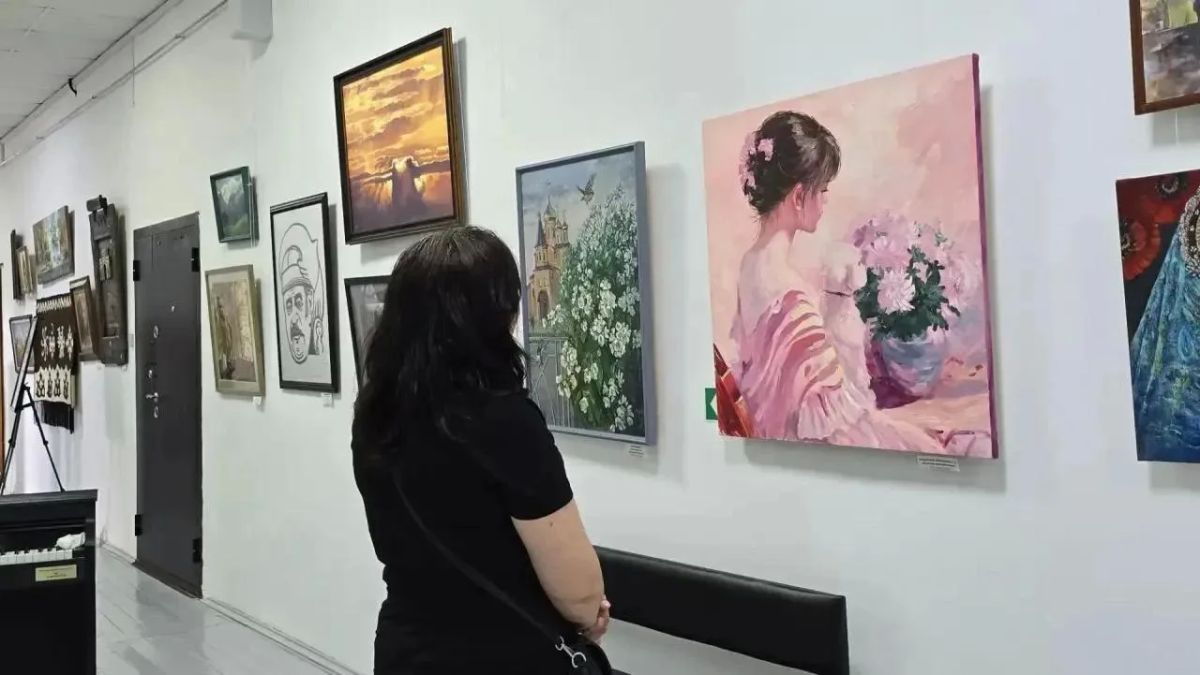 В КЧГУ открылась традиционная выставка «Кавказ В КЧГУ открылась традиционная выставка «Кавказ