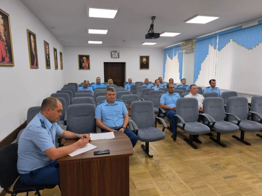 В прокуратуре республики обсуждены вопросы достоверности отражения в отчетах сведений о наркопреступлениях В прокуратуре республики обсуждены вопросы достоверности отражения в отчетах сведений о наркопреступлениях
