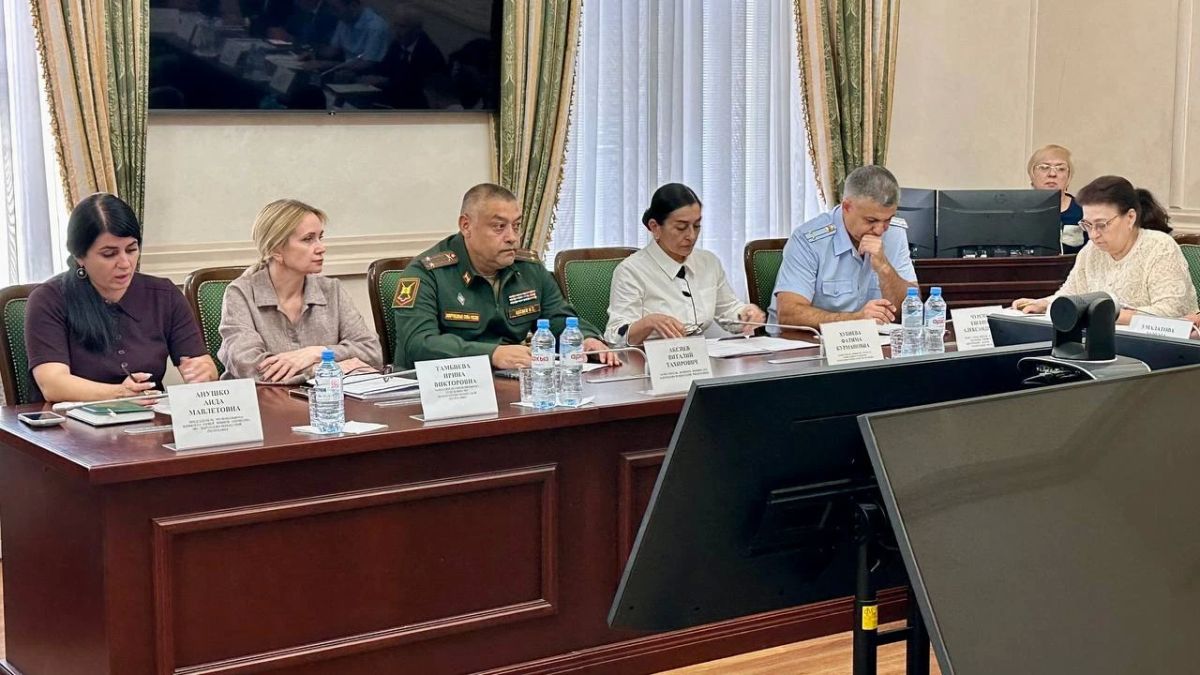 В Карачаево-Черкесии прошло заседание комиссии по поддержке участников СВО и их семей В Карачаево-Черкесии прошло заседание комиссии по поддержке участников СВО и их семей