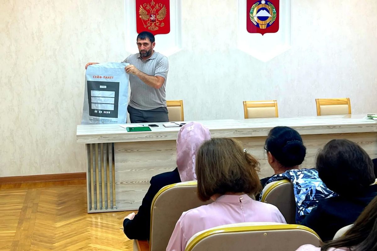 ТЕРРИТОРИАЛЬНЫЕ КОМИССИИ ЗАВЕРШИЛИ ЦИКЛ ОБУЧАЮЩИХ СЕМИНАРОВ ДЛЯ УИК ТЕРРИТОРИАЛЬНЫЕ КОМИССИИ ЗАВЕРШИЛИ ЦИКЛ ОБУЧАЮЩИХ СЕМИНАРОВ ДЛЯ УИК